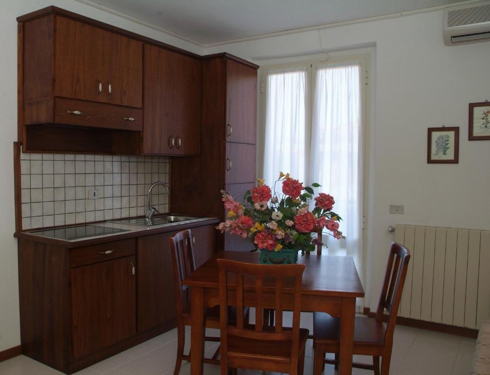 C.A.V. Residenza Prisco Aparthotel Marina di Grosseto Ngoại thất bức ảnh
