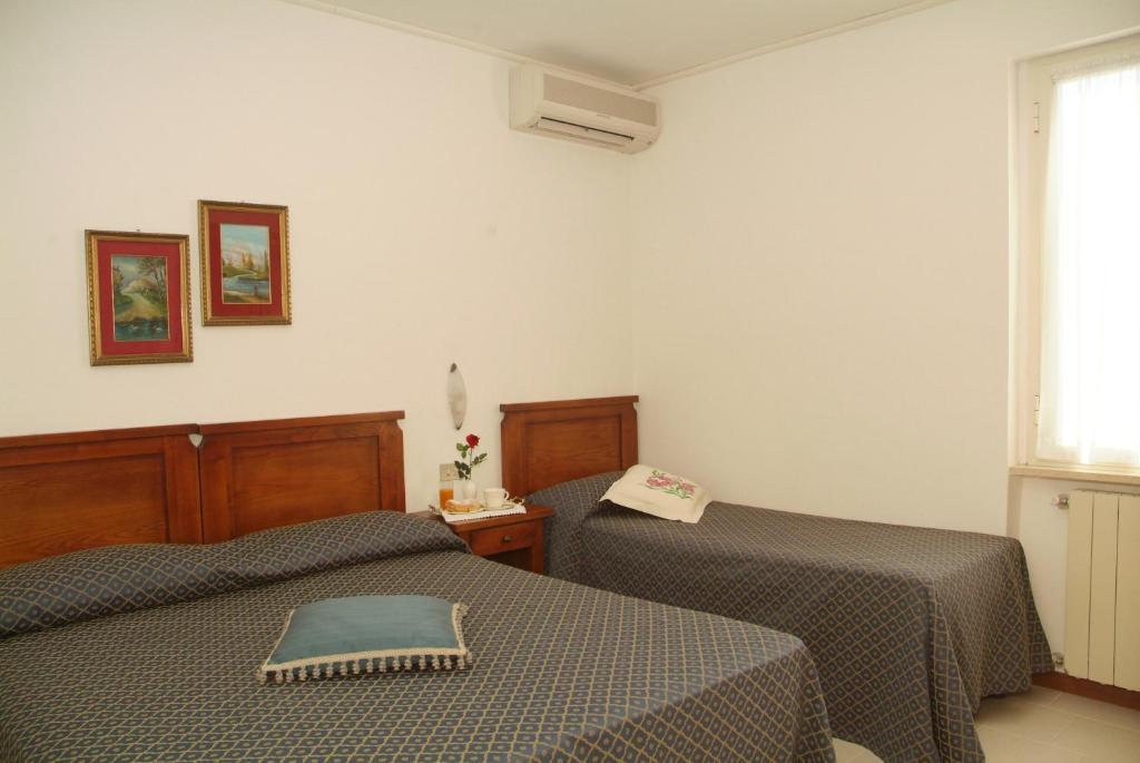 C.A.V. Residenza Prisco Aparthotel Marina di Grosseto Phòng bức ảnh
