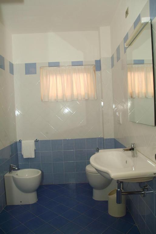 C.A.V. Residenza Prisco Aparthotel Marina di Grosseto Phòng bức ảnh